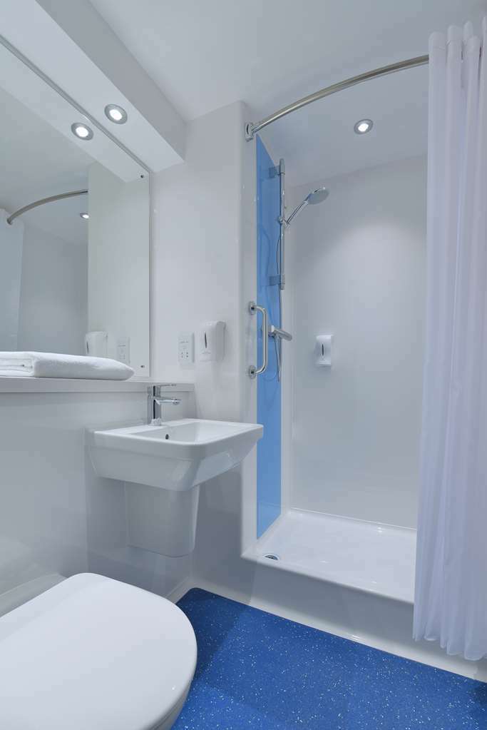 Travelodge Edinburgh Dreghorn Pokój zdjęcie